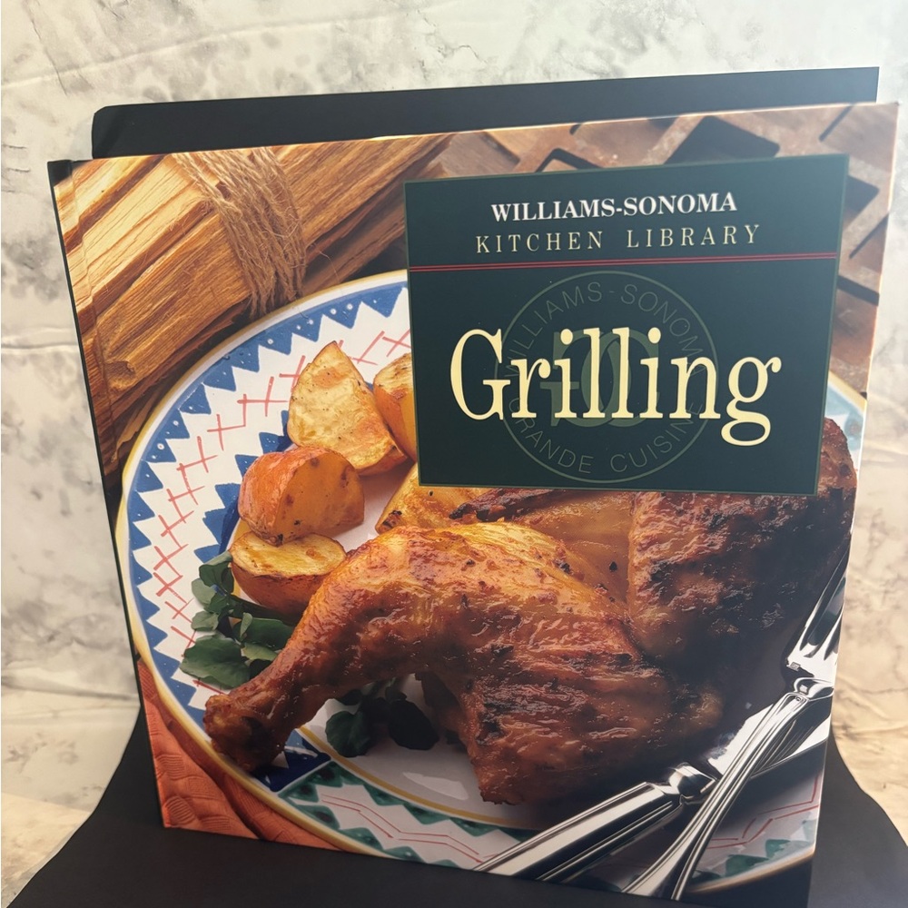 Grilling Book by Williams Sonoma NEW